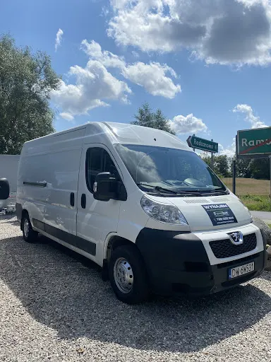 Wynajem aut, motocykli, przyczep i kempingów - Ewel-Bus